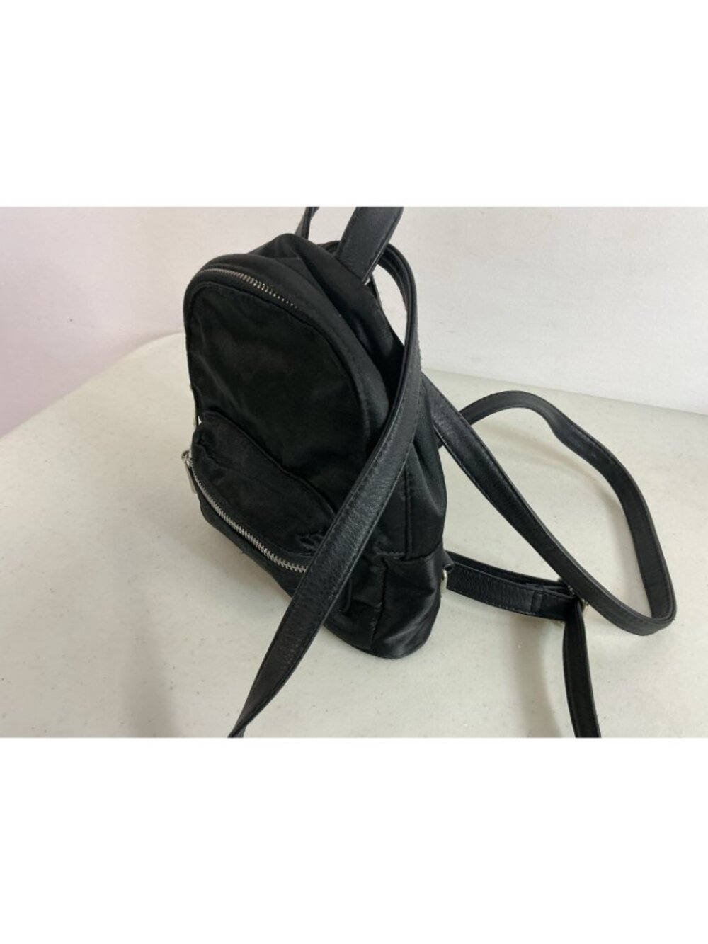 Steve Madden Womens Mini Backpack Black Luxury Fashion Bag - Picture 7 of 8